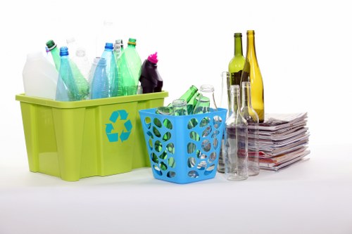 Efficient waste management with lockable skips
